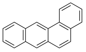 乙腈中苯并[a]蒽溶液