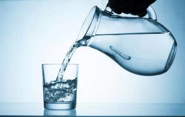 “千滚水”“隔夜水”有害？科学实验数据为你解惑